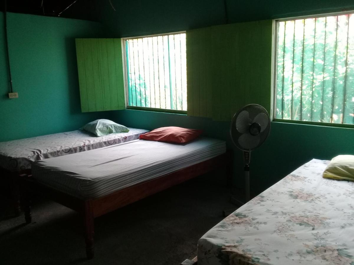 Hostal Maria Rivas Eksteriør billede
